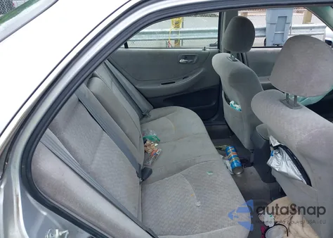 2001 Honda Accord 2.3 Lx z USA, uszkodzony, nr VIN 1HGCG56401A139946